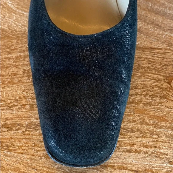 Salvatore Ferragamo heels - Picture 10 of 13